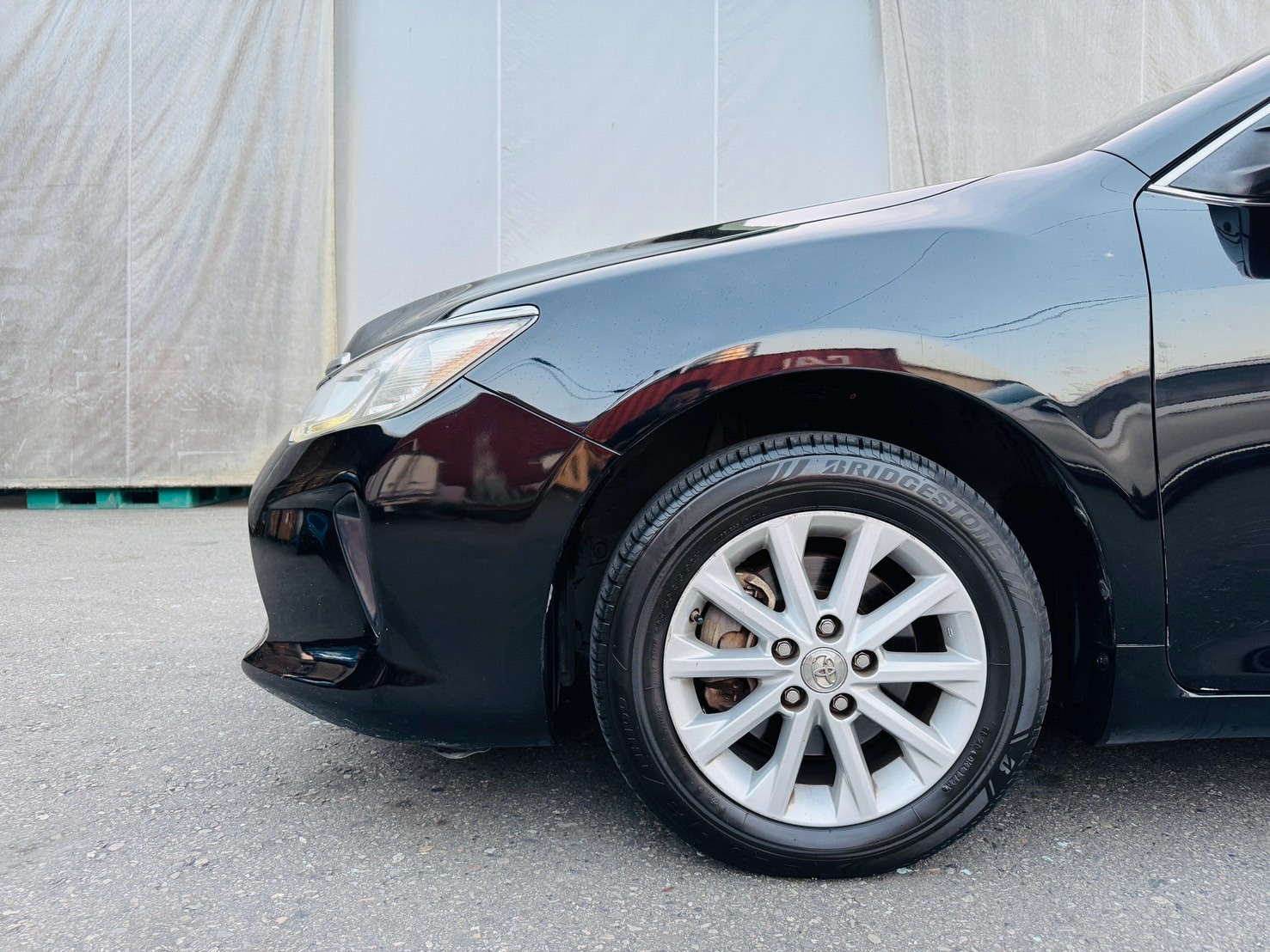 2016年豐田舒適神車Camry 2.0 /方向盤快控鍵/ 恆溫空調  /分區溫控 /煞車力道分配系統 / 電子煞車力道輔助系統 / ISOFIX兒童安全椅固定  /兒童安全鎖  第17張相片