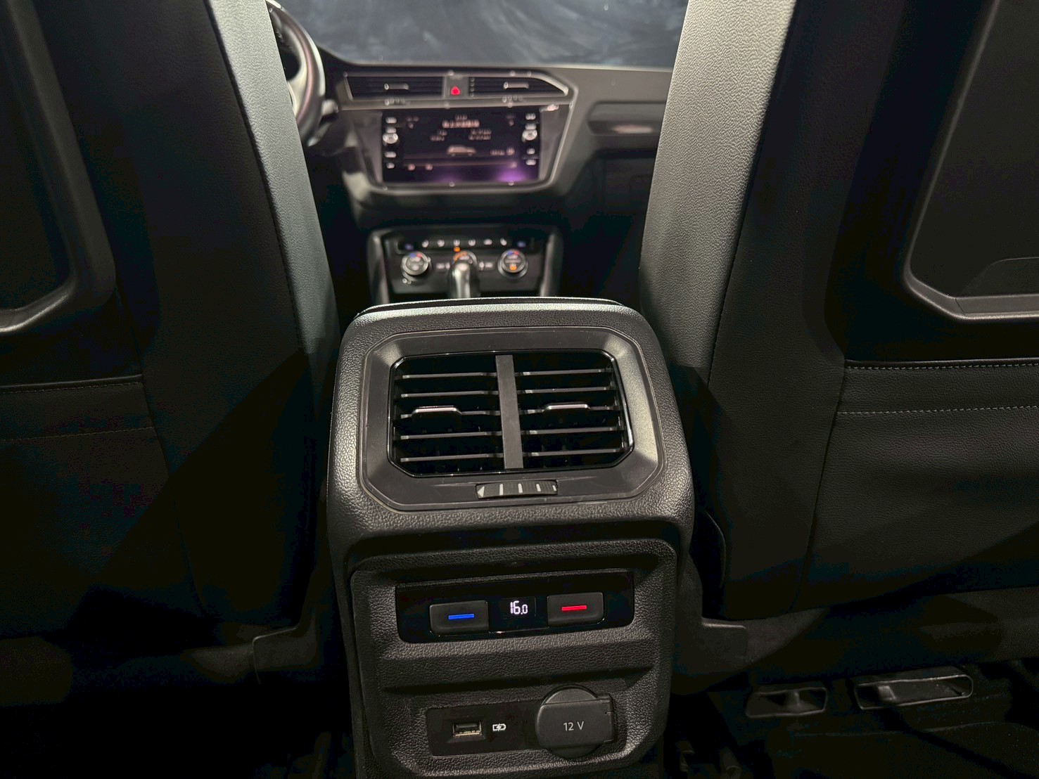2019 Volkswagen Tiguan 330 TSI 漂亮認證車 無話術 喜歡的歡迎賞車  第5張相片