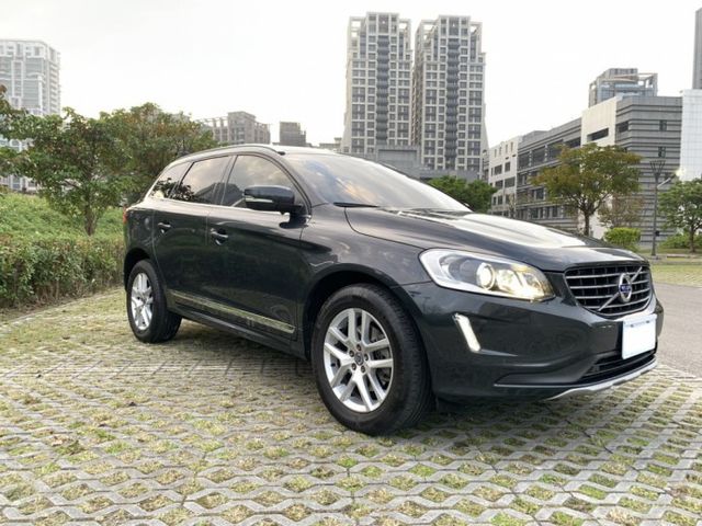 Volvo 富豪xc90 16年中古車的價格 Findcar 找車網