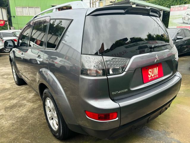女用一手車~天窗~安卓機~僅跑14萬公里  第3張相片