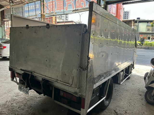 工作的好夥伴~有雙折升降機  第3張相片