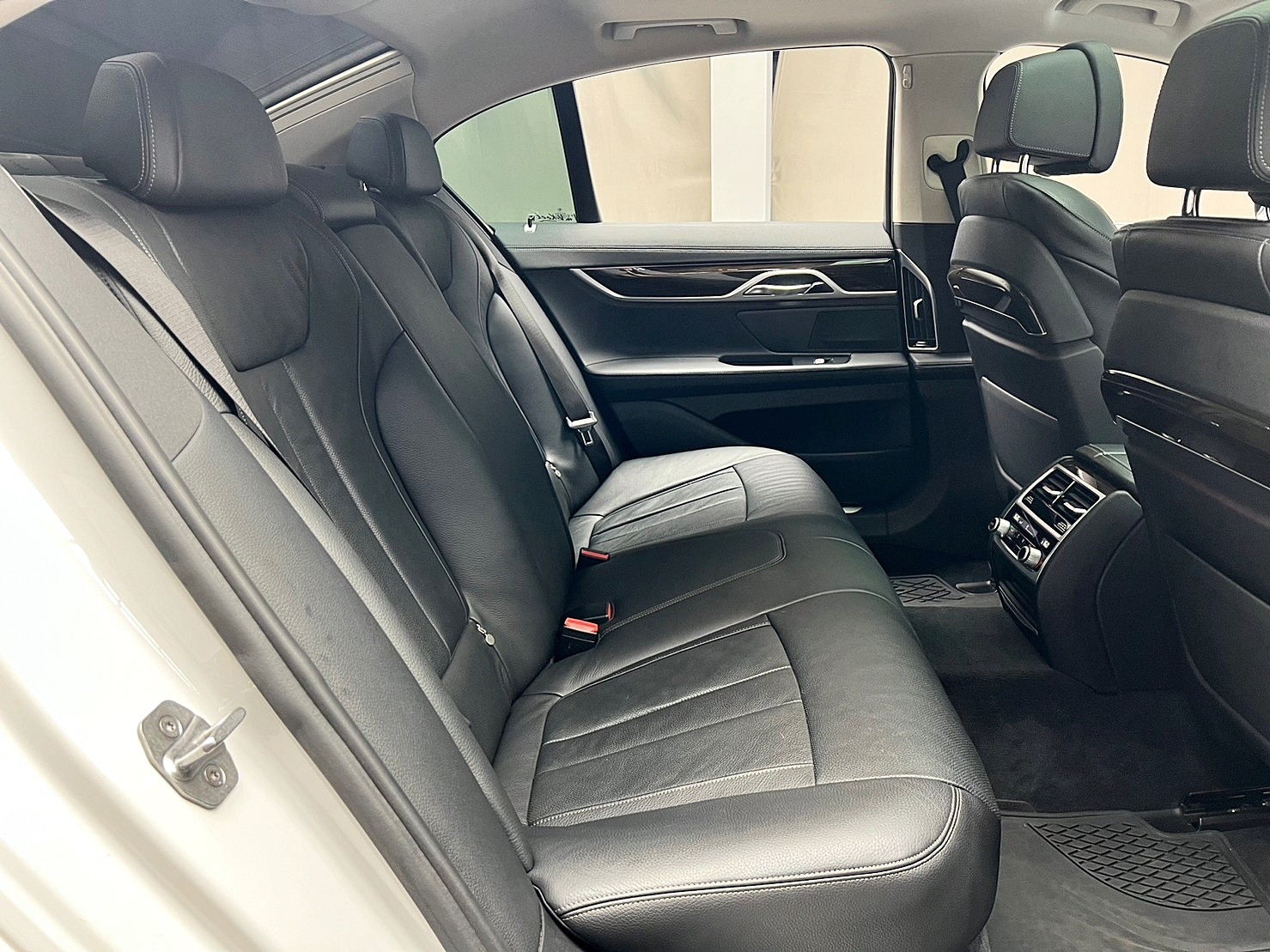 2017 G11型 BMW 730d前座領航版 3.0d  第14張相片