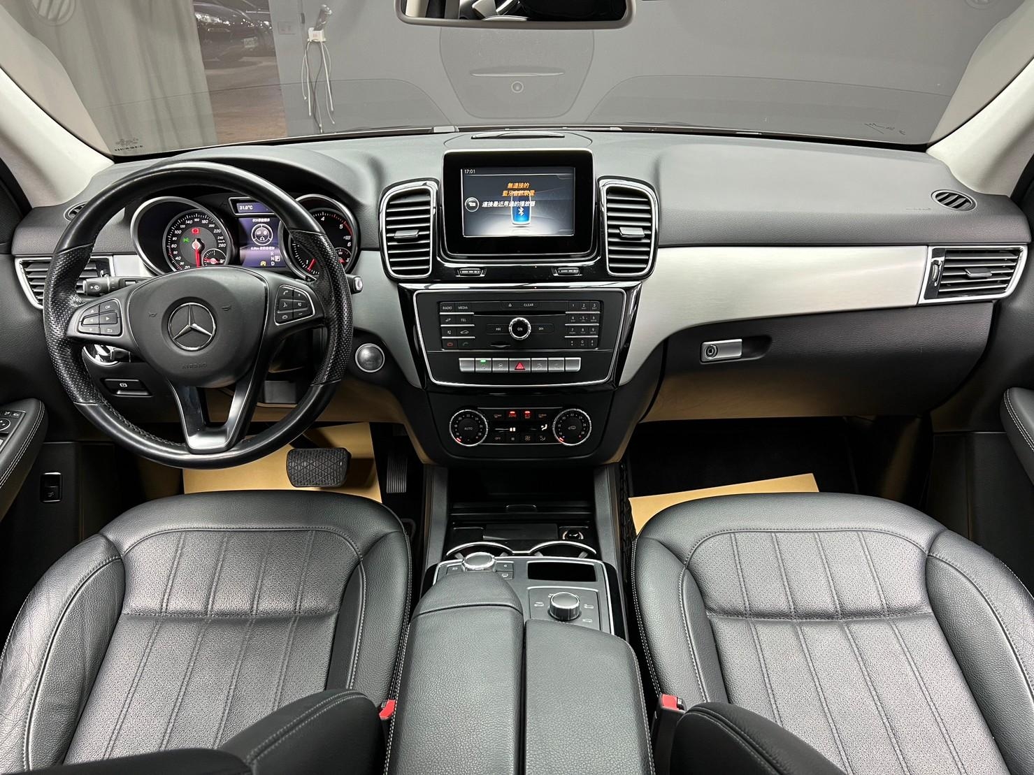 2016 W166型 賓士 GLE250d 四驅 2.1柴油  第9張相片