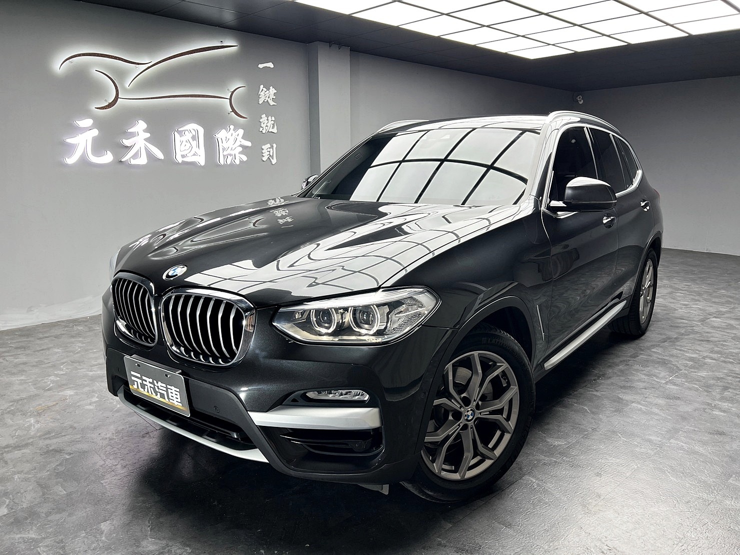 2018 G01型 BMW X3 xDrive30i運動版  實跑10萬公里 2.0汽油 摩天灰 認證車  第1張相片