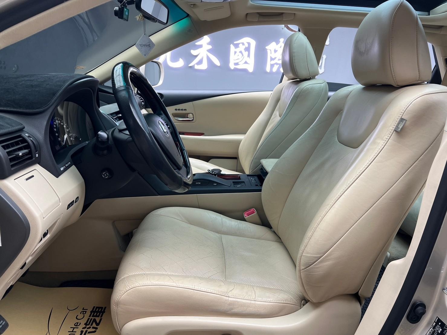 2011 凌志 RX450h 3.5頂級版 大電池已更換  第4張相片