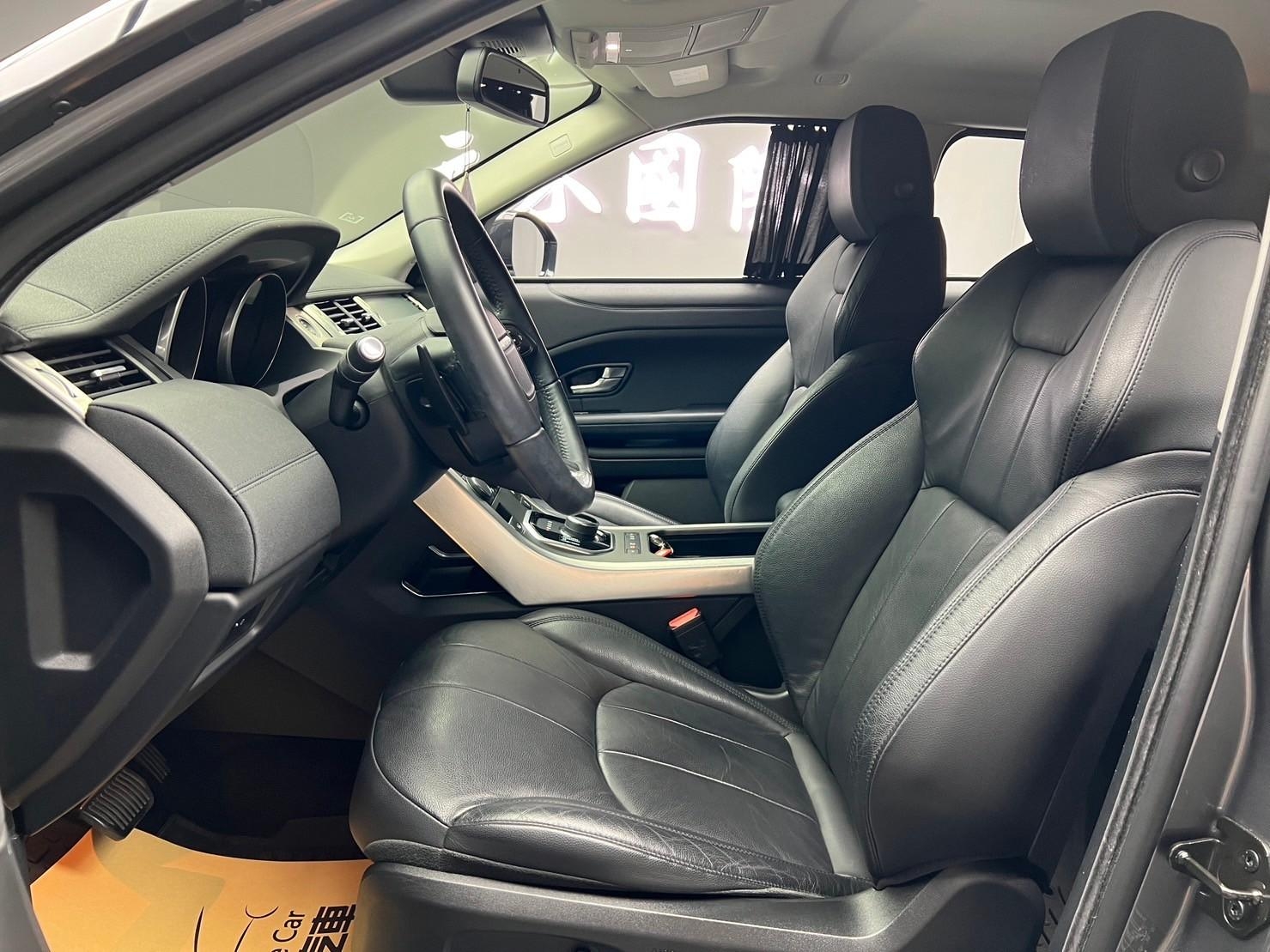 💥2018式 Land Rover Evoque 2.0柴油 SE💥  第4張相片