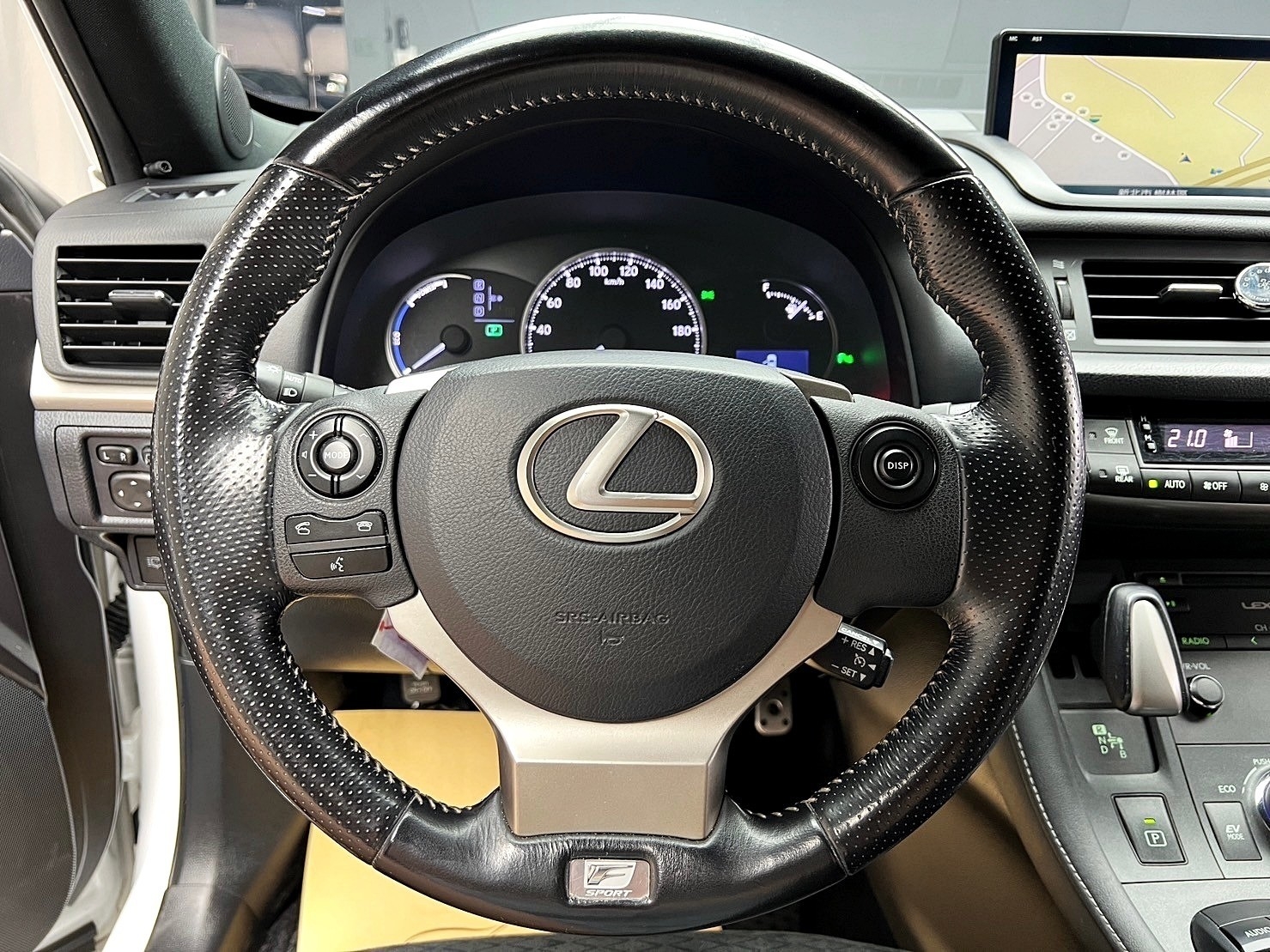 💥2016 Lexus CT200h 1.8 F-Sport菁英版💥  第10張相片