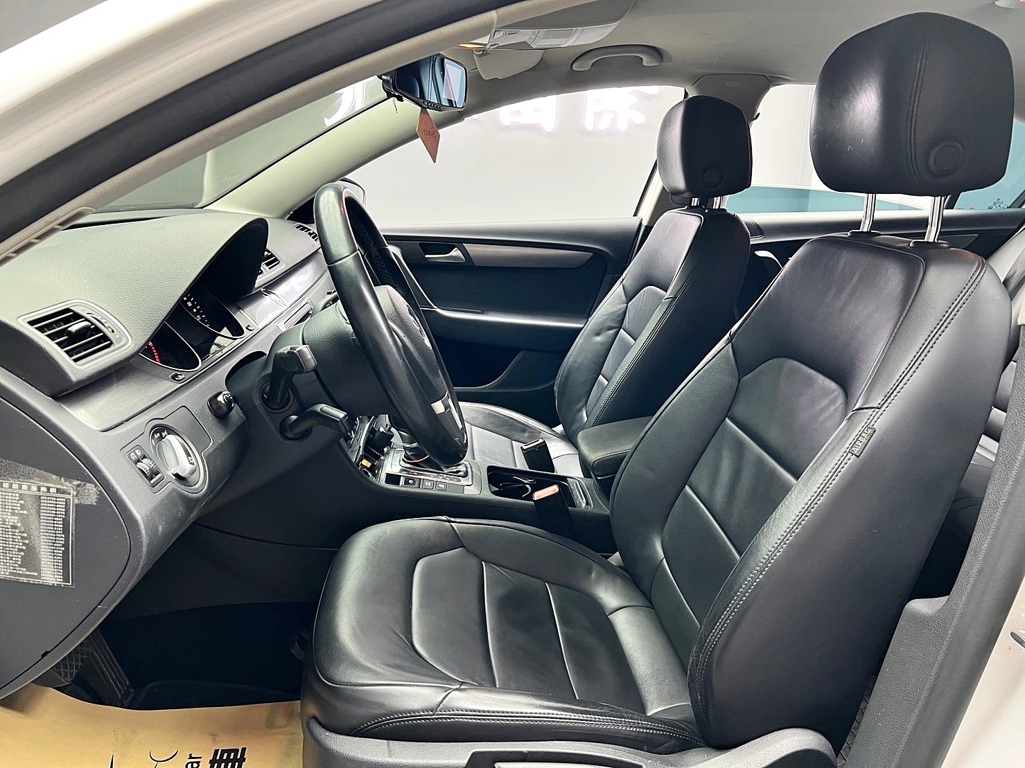 💥2011 福斯 Passat Sedan 1.8TSI CL 汽油💥  第4張相片