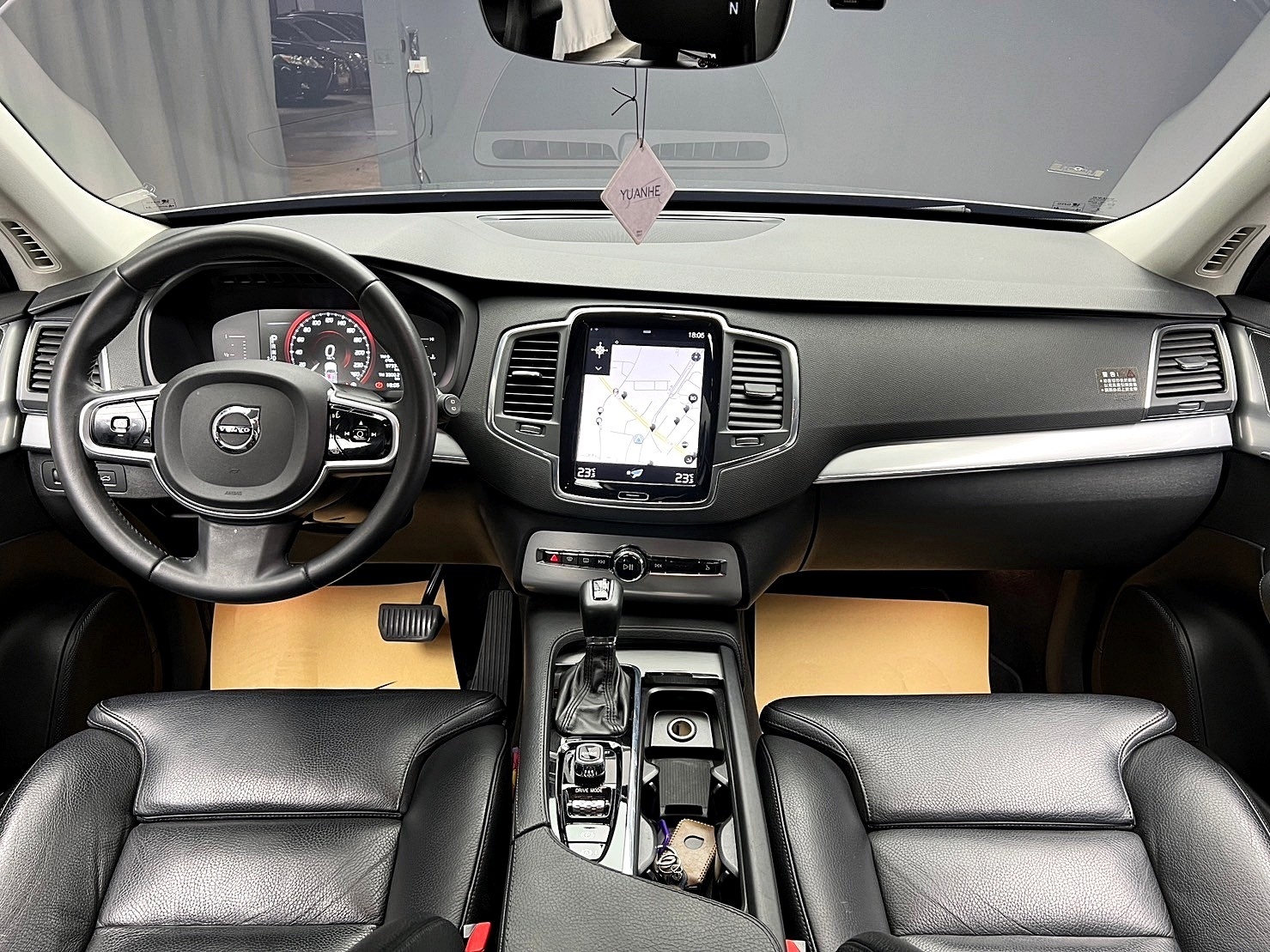 2016 Volvo XC90 D4 2.0d 柴油 五人座  第2張相片
