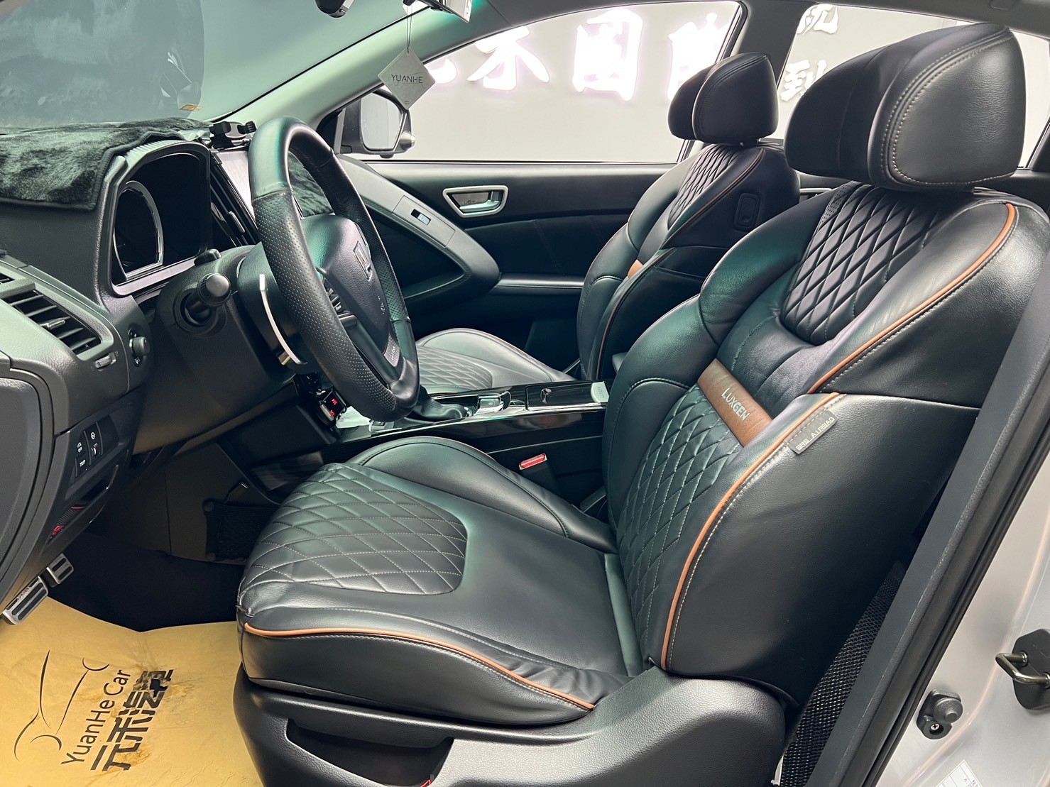 ✨2016 Luxgen U6 Turbo ECO Hyper  環景影像 菱格紋座椅 2.0旗艦型✨  第4張相片
