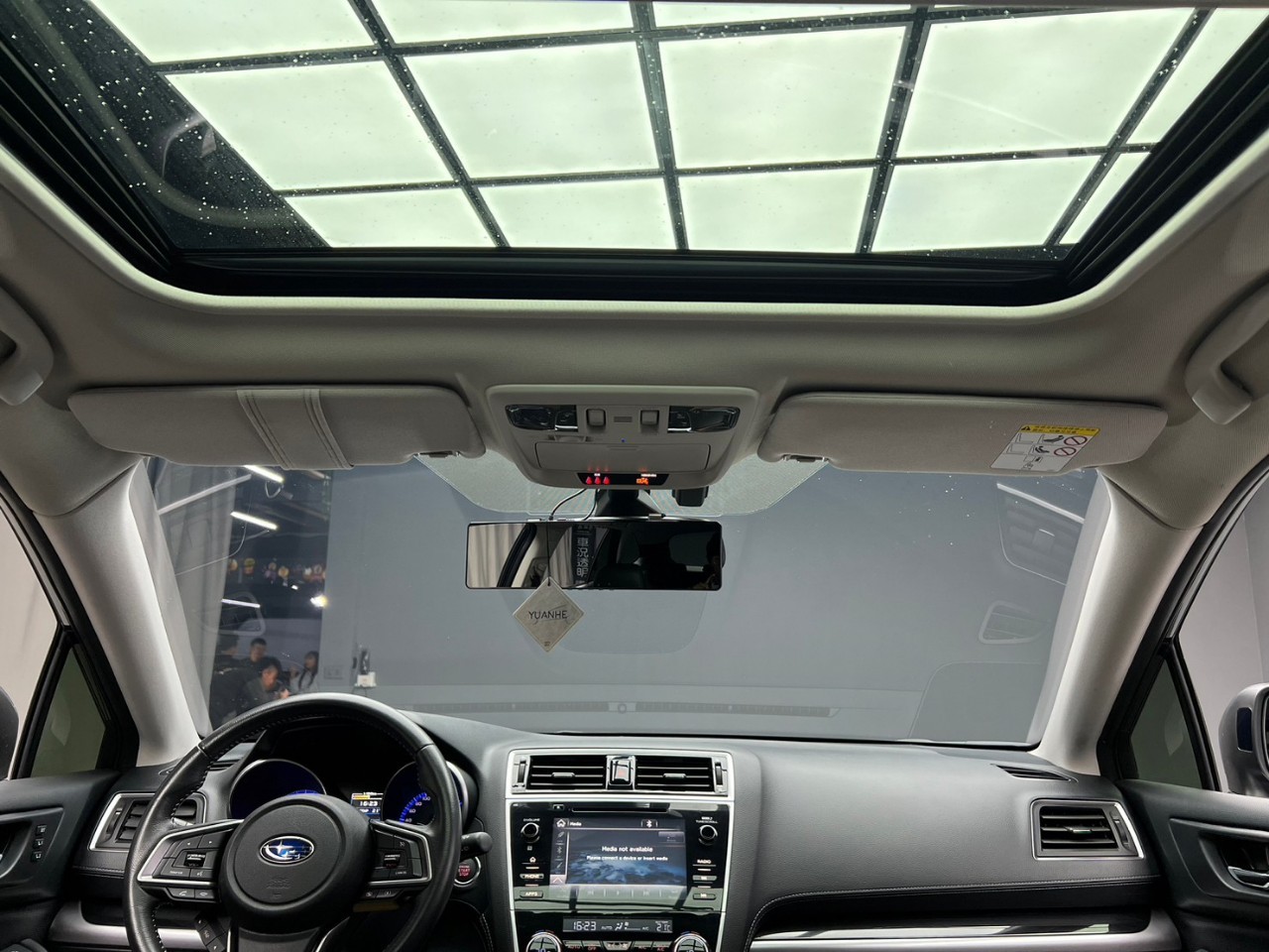 ✨2018 Subaru Outback 2.5i-S 星燦藍✨  第8張相片