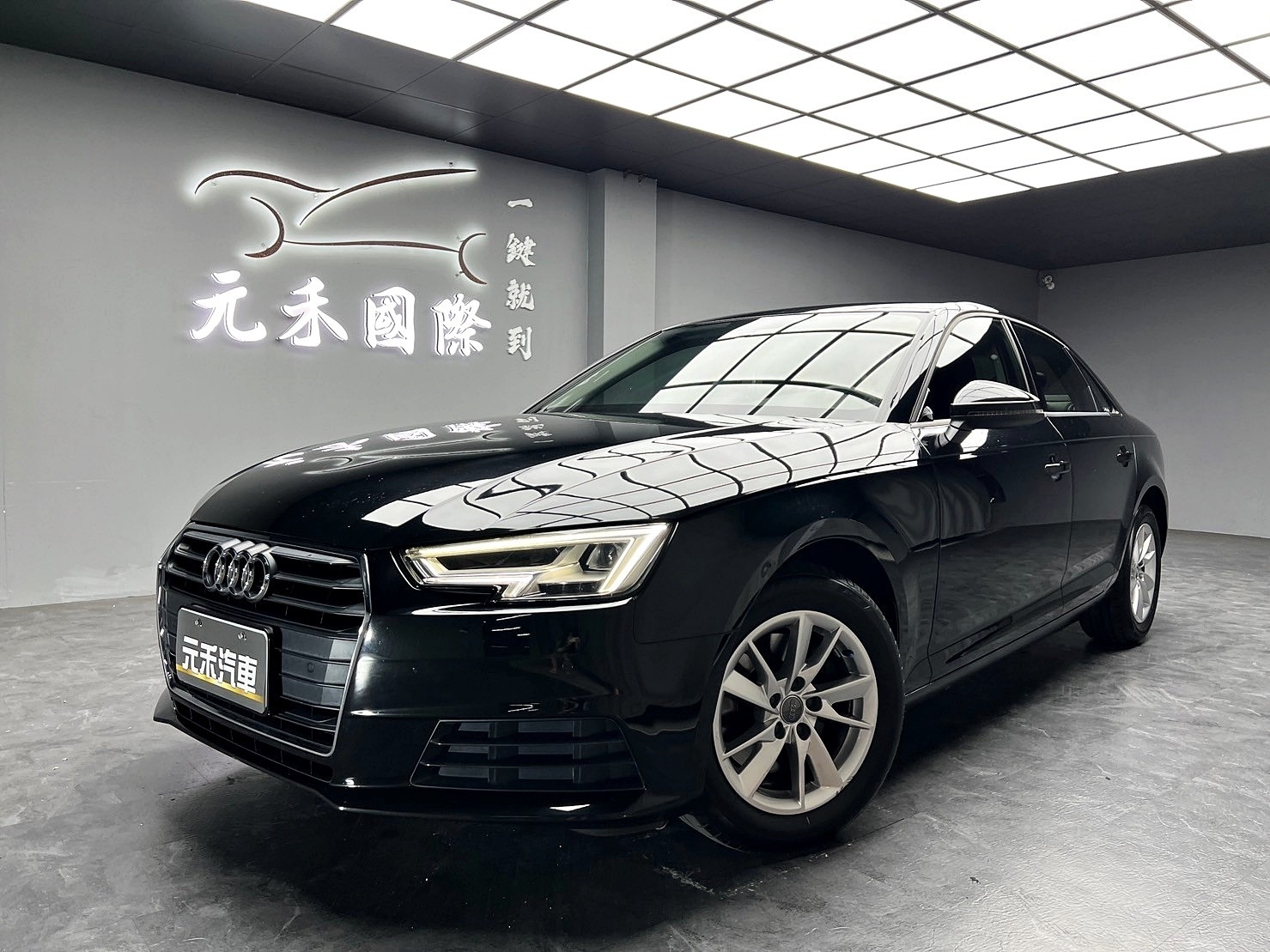 ✨2016 B9 Audi A4 Sedan 30TFSI 1.4汽油✨  第1張相片