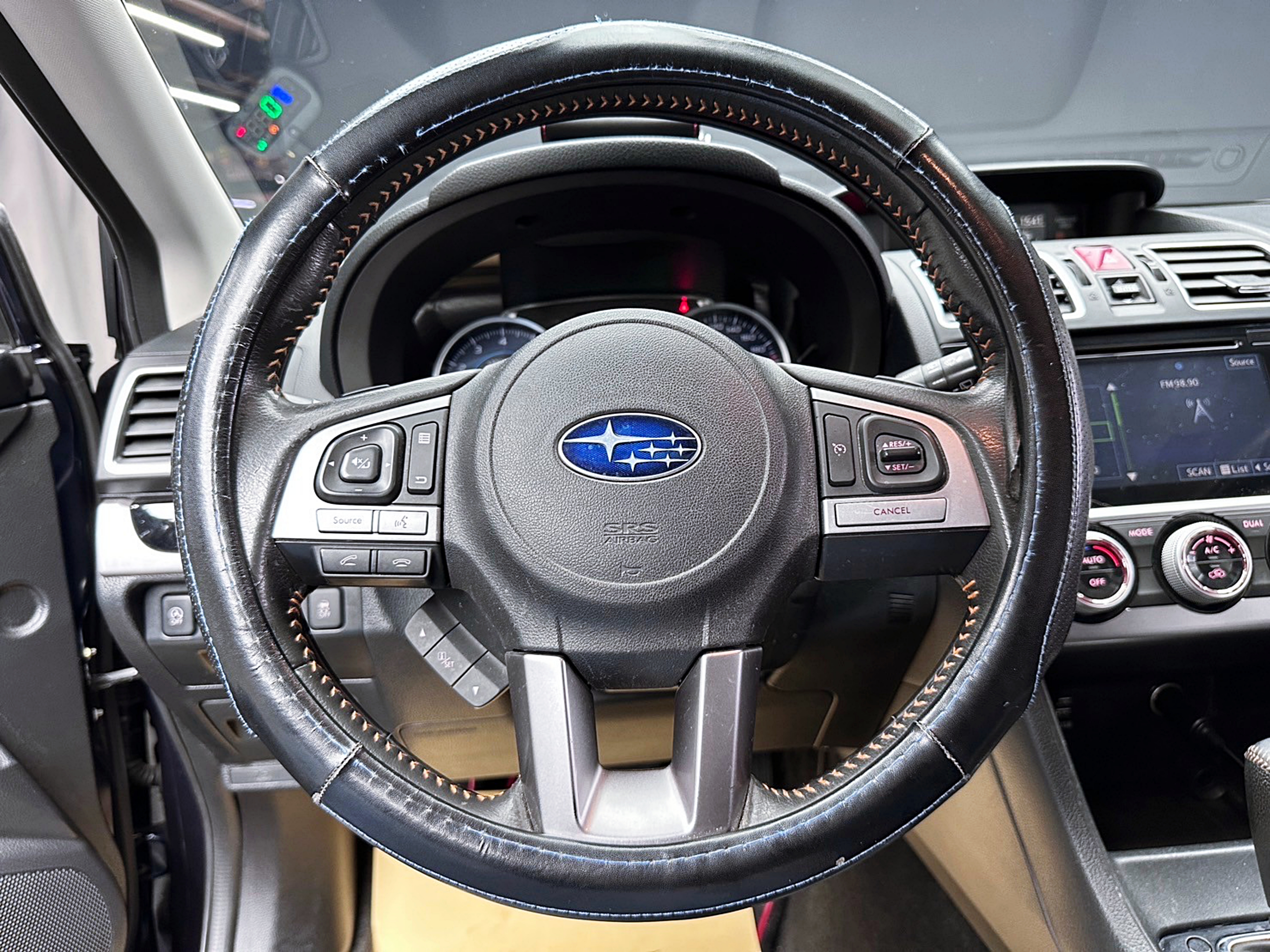 ✨2017式 Subaru XV 2.0 i-S 汽油 午夜藍✨  第5張相片