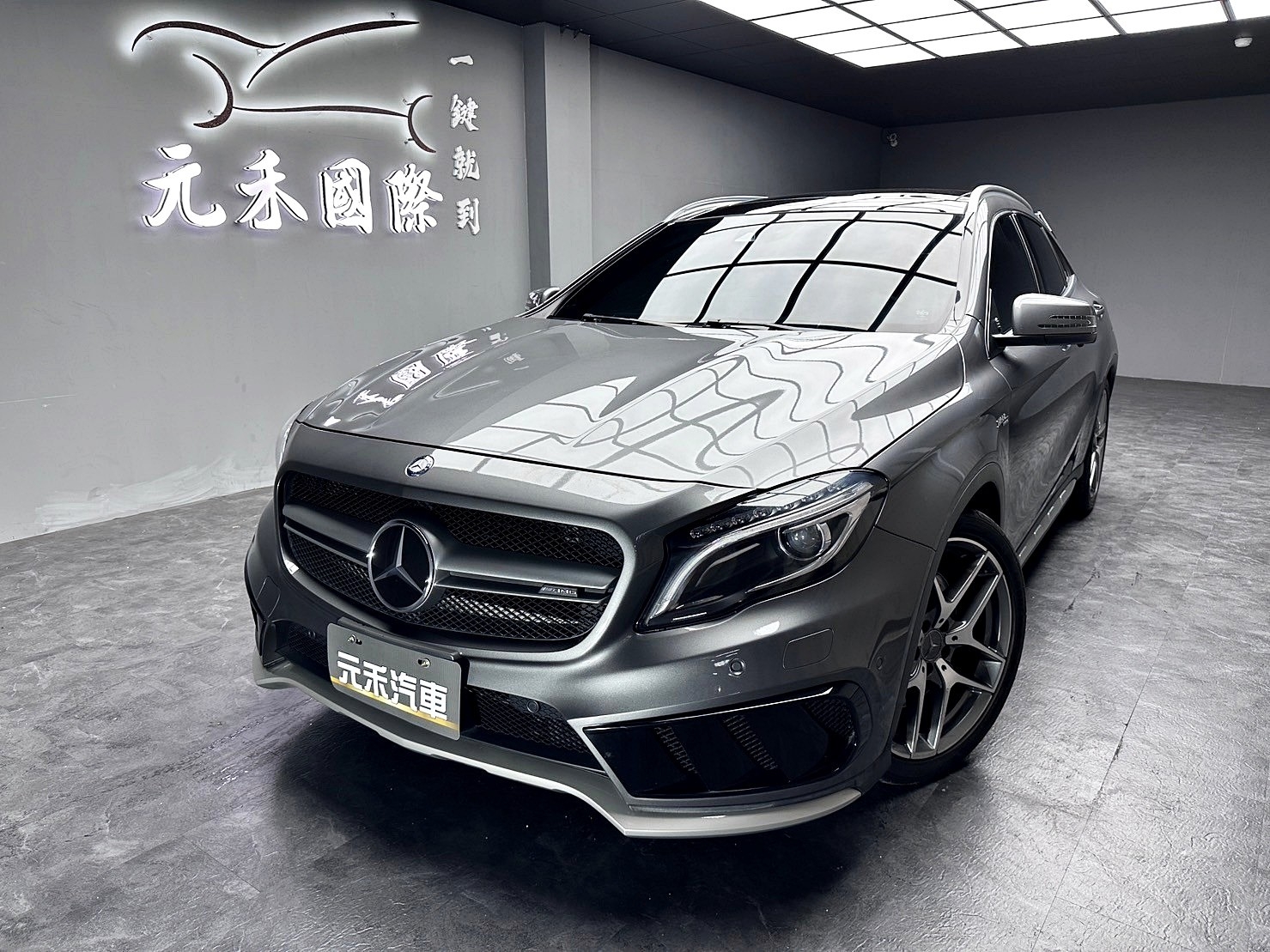 ✨2016 X156 賓士 GLA45 AMG 四驅 2.0汽油✨  第1張相片