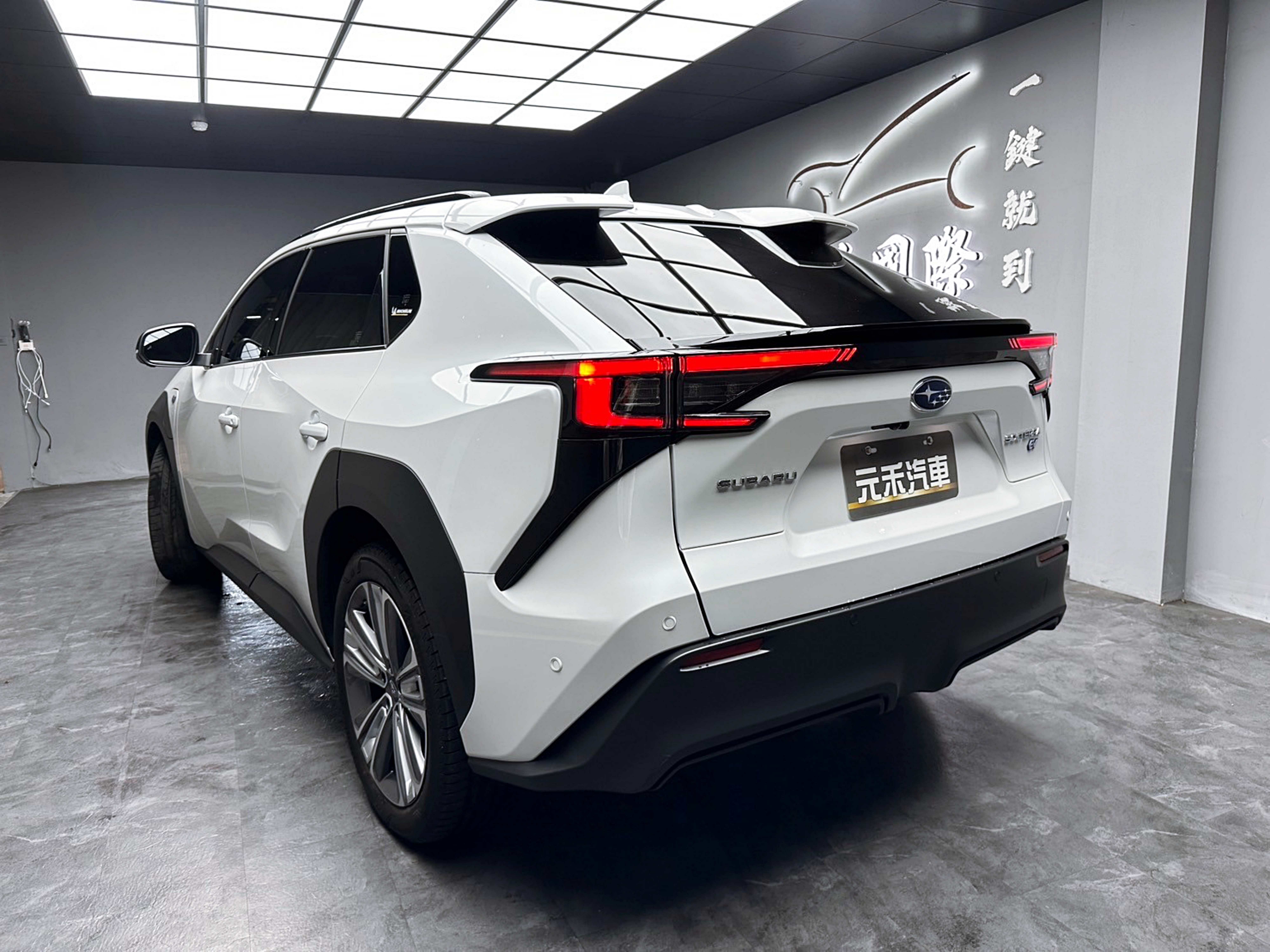 ✨2023式 Subaru Solterra AWD 純電✨  第2張相片