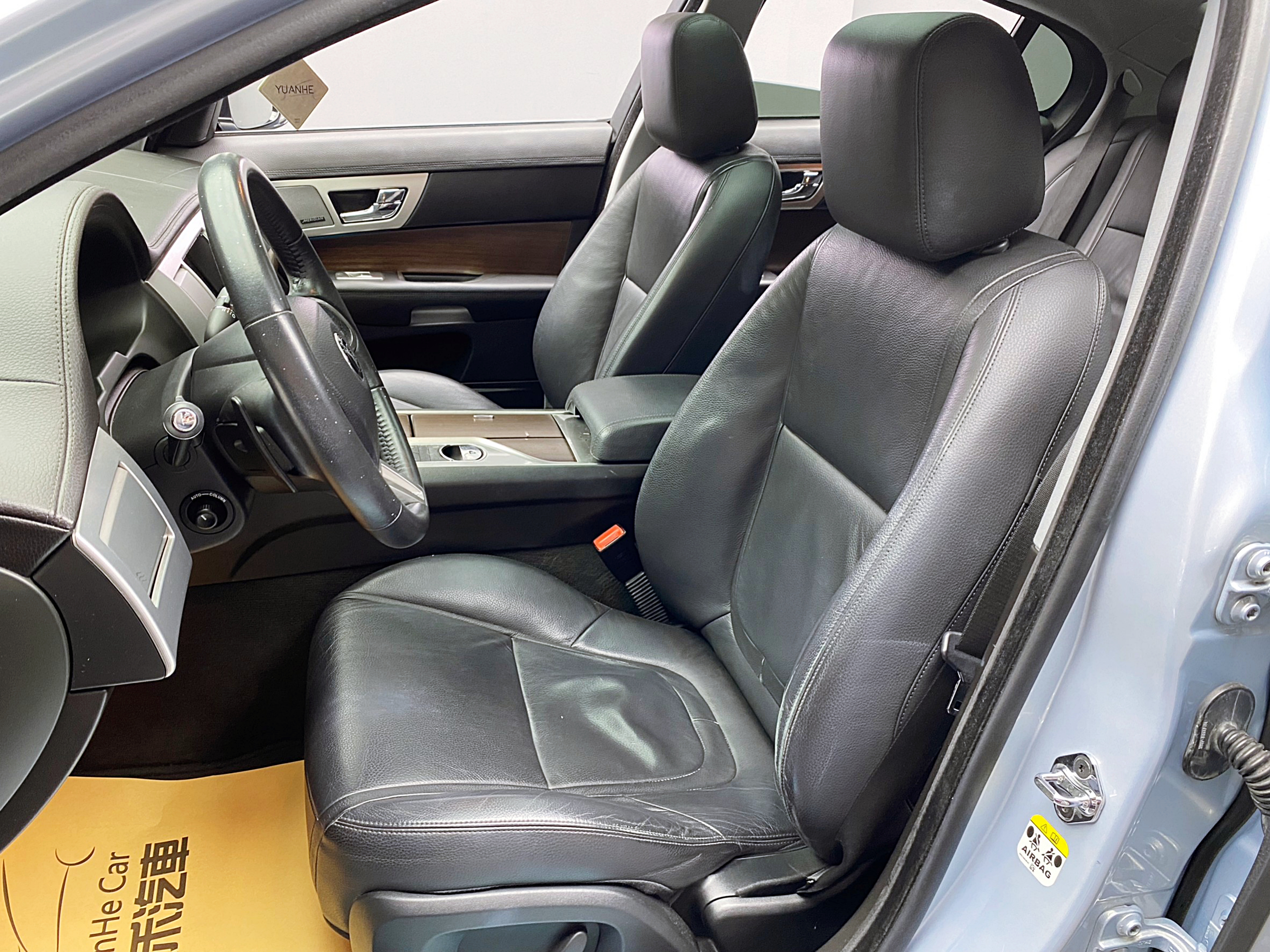 ✨2014 Jaguar XF 2.0i Luxury 汽油 極淺藍✨  第8張相片