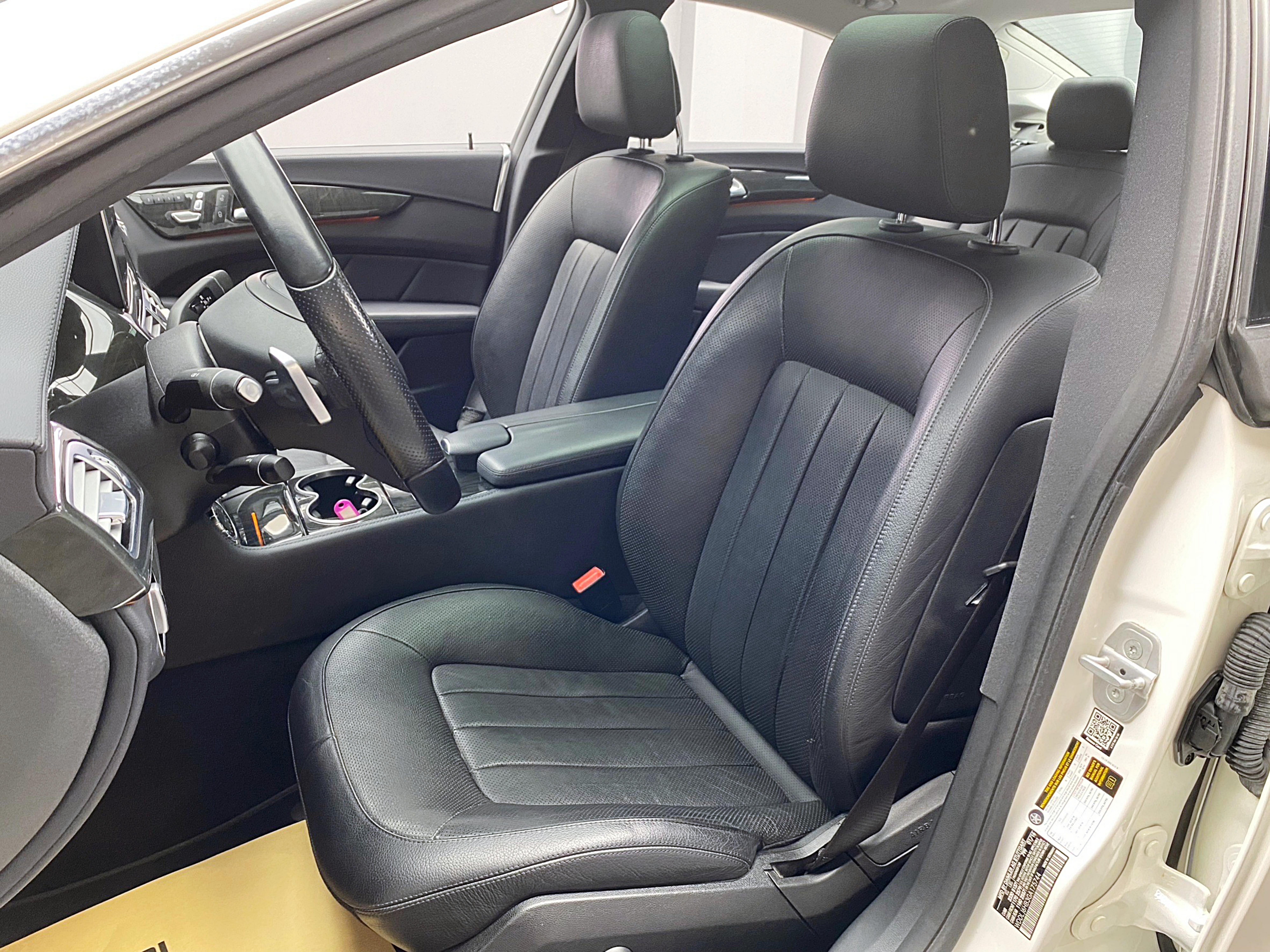✨2016 賓士 CLS400 AMG Line 3.0 純淨白✨  第6張相片