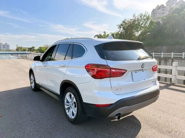 BMW寶馬 X1  第2張相片