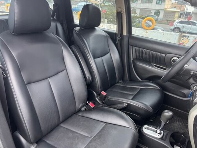 NISSAN日產 LIVINA  第8張相片