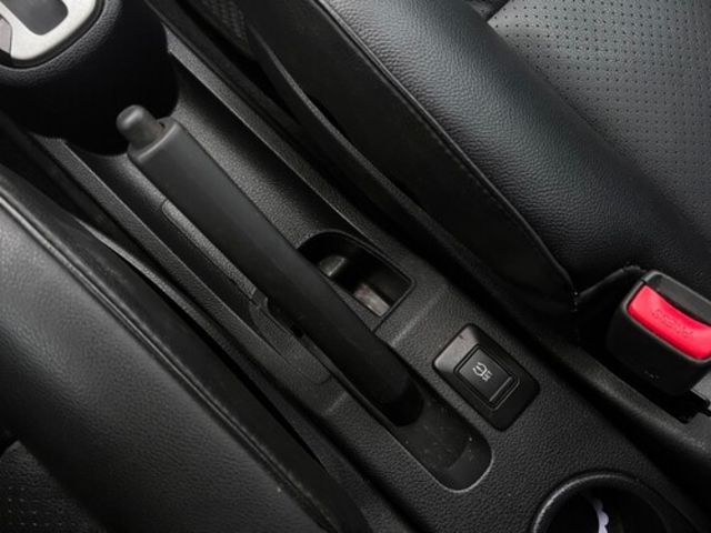 NISSAN日產 LIVINA  第10張相片