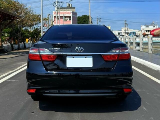 TOYOTA豐田 CAMRY  第4張相片