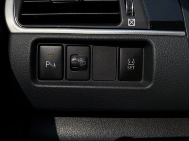 TOYOTA豐田 CAMRY  第9張相片