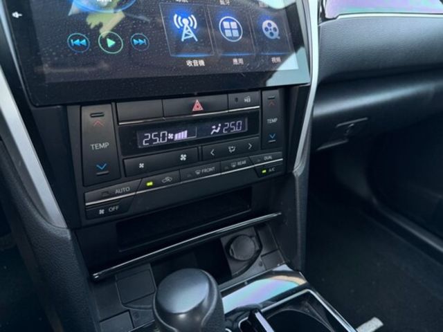 TOYOTA豐田 CAMRY  第13張相片