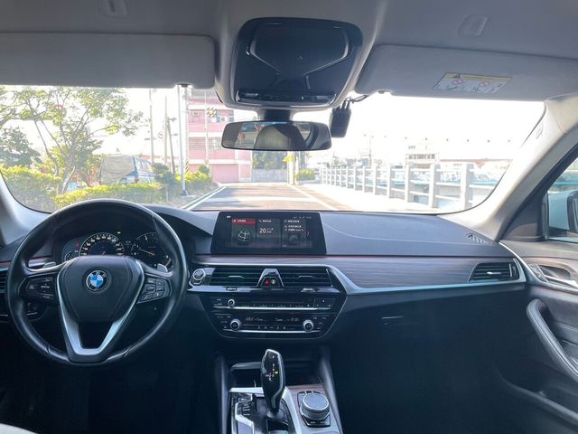 BMW寶馬 520D  第5張相片