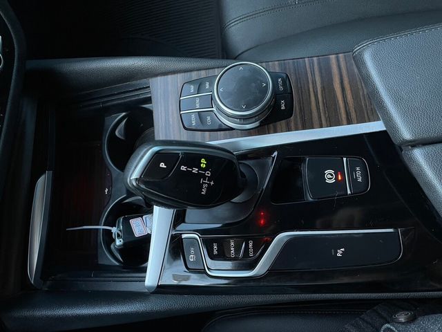 BMW寶馬 520D  第11張相片