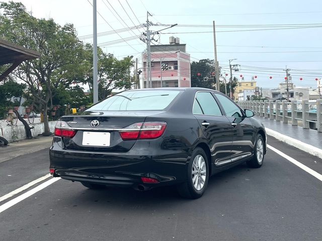 TOYOTA豐田 CAMRY  第2張相片