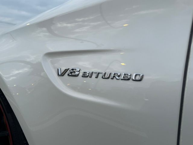 M-BENZ賓士 C63 AMG  第10張相片