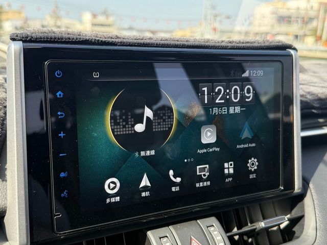 TOYOTA豐田 RAV4  第14張相片