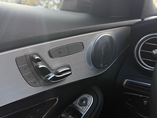 M-BENZ賓士 C300  第14張相片