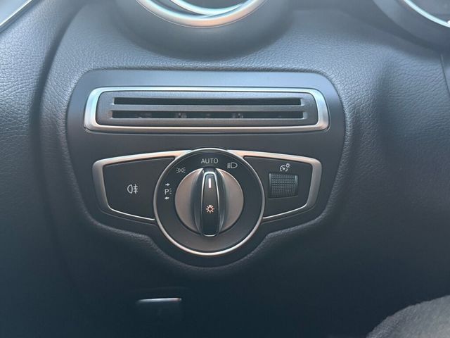 M-BENZ賓士 C300  第16張相片