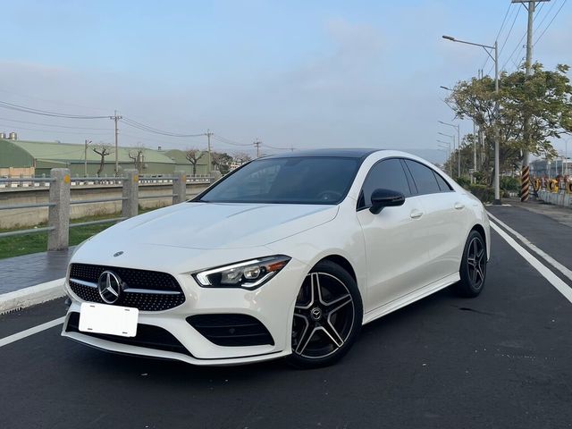 M-BENZ賓士 CLA250  第1張相片