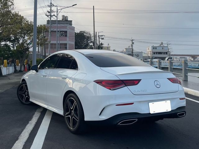 M-BENZ賓士 CLA250  第2張相片