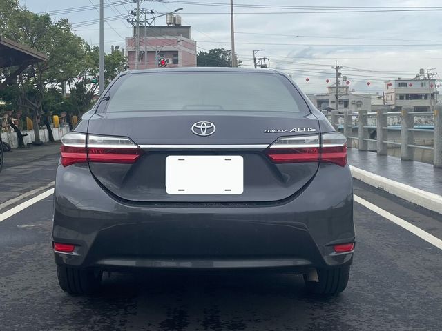 TOYOTA豐田 ALTIS  第4張相片