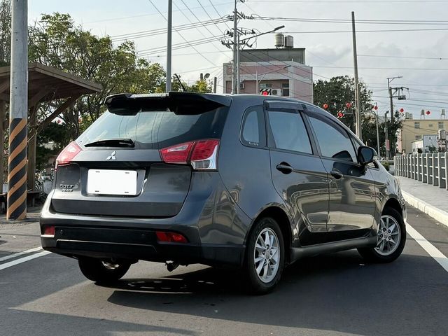 MITSUBISHI三菱 COLT PLUS  第2張相片