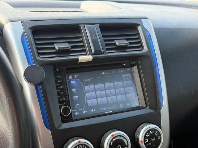 MITSUBISHI三菱 COLT PLUS  第11張相片
