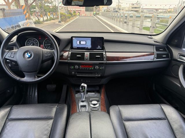 BMW寶馬 X5  第5張相片