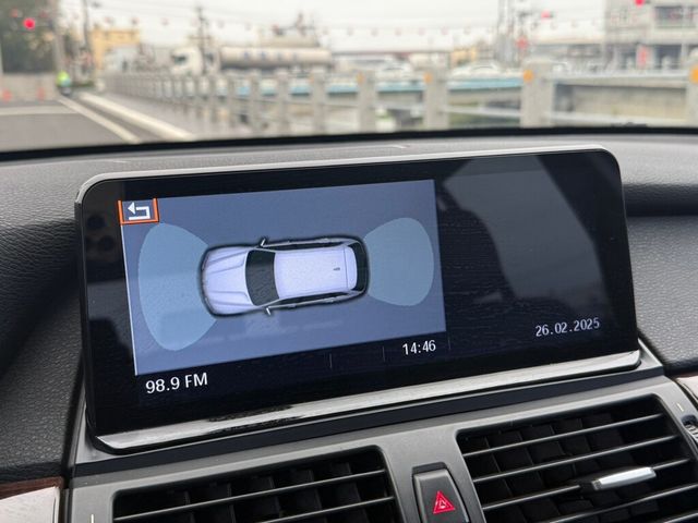 BMW寶馬 X5  第10張相片