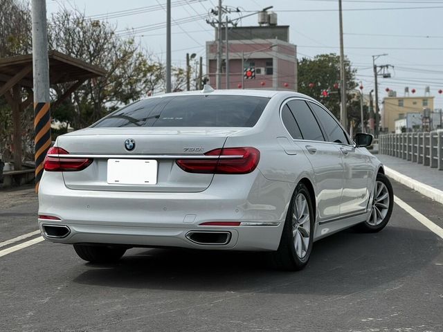 BMW寶馬 730  第2張相片