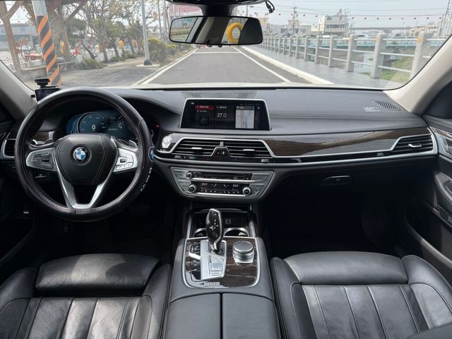 BMW寶馬 730  第5張相片