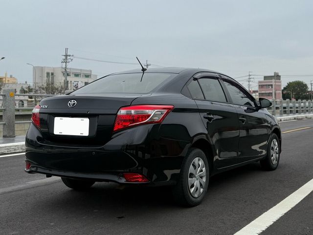 TOYOTA豐田 VIOS  第2張相片