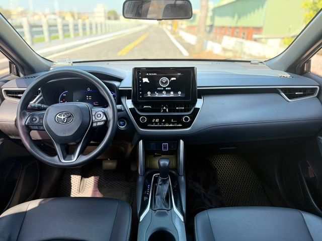 TOYOTA豐田 COROLLA CROSS HYBRID  第6張相片