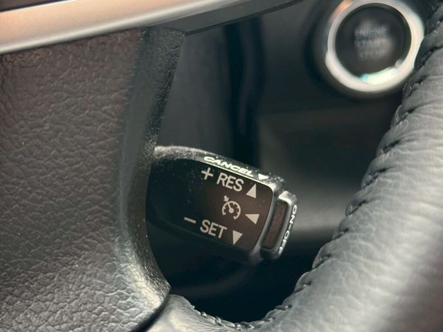 TOYOTA豐田 CAMRY  第9張相片