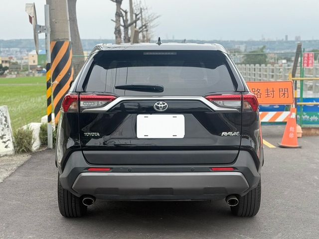 TOYOTA豐田 RAV4  第4張相片