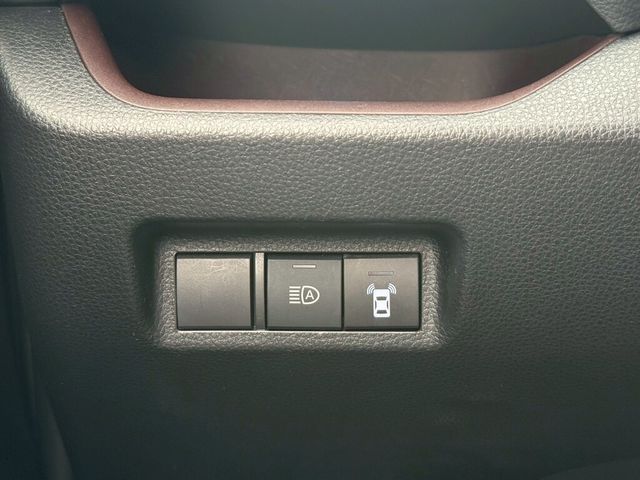 TOYOTA豐田 RAV4  第14張相片