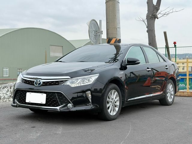 TOYOTA豐田 CAMRY HYBRID  第1張相片