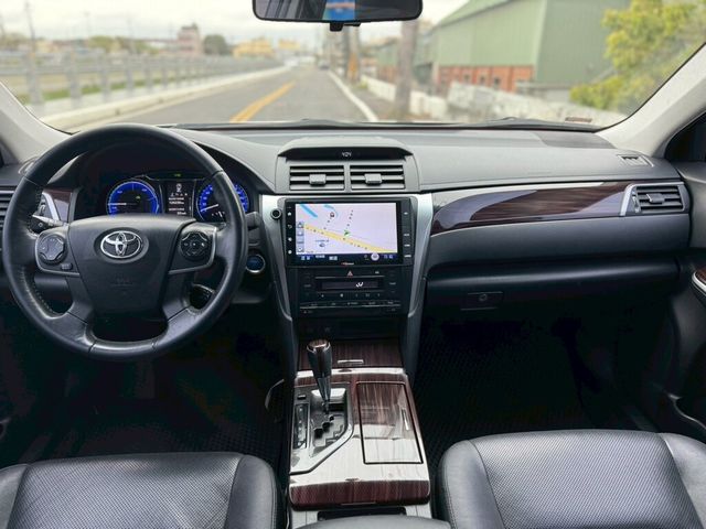 TOYOTA豐田 CAMRY HYBRID  第5張相片